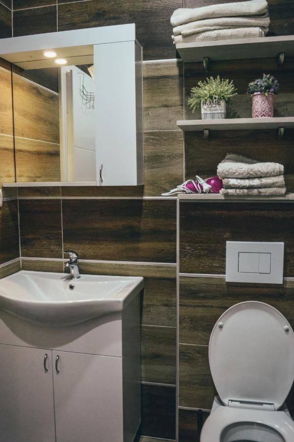 Apartman Lena Banja Koviljača Exteriör bild