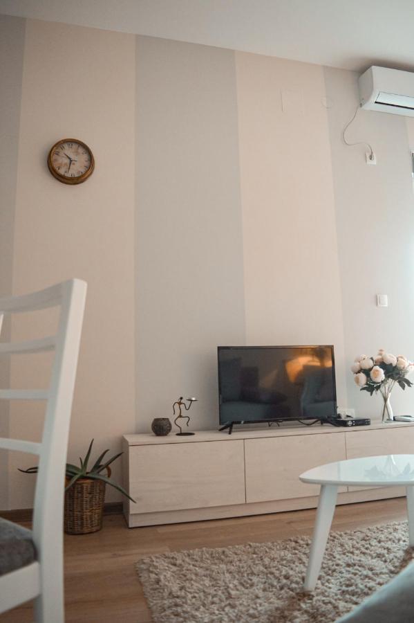 Apartman Lena Banja Koviljača Exteriör bild